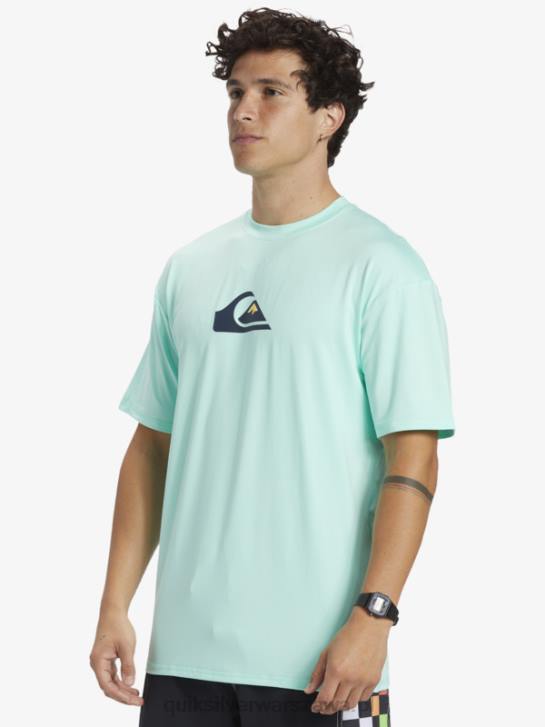 mężczyźni Quiksilver solidna koszulka surfingowa z krótkim rękawem upf 50 4DBV886 szkło plażowe