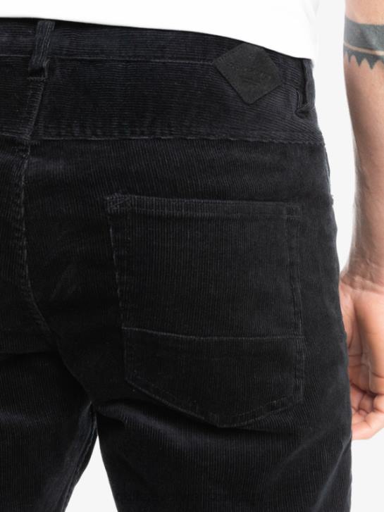 mężczyźni Quiksilver sztruksowe spodnie typu kracker 4DBV1546 czarny